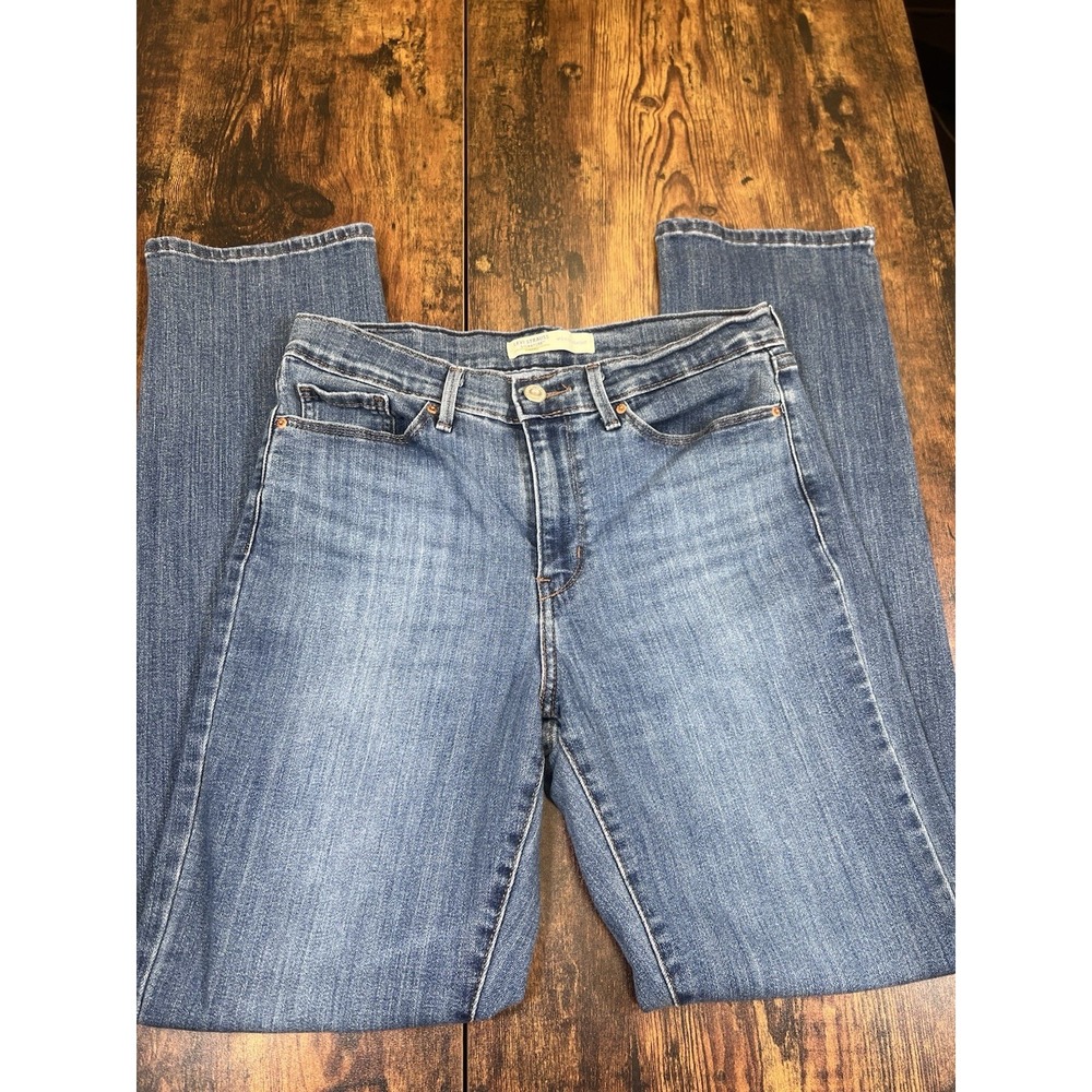 Signature Gold By Levi's Strauss Womens Mid-Rise Straight Medium Wash Size 28x32